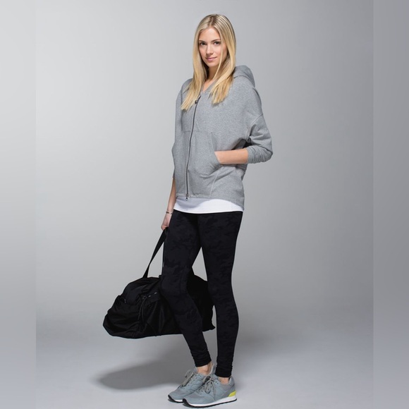 NWT Lululemon Hold Your Om Hoodie